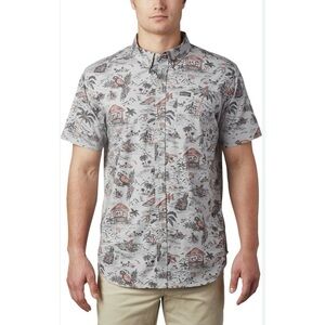 Columbia Rapid Rivers Printed ShortSleeve Shirt Men Grey Regular Fit XL Vacation